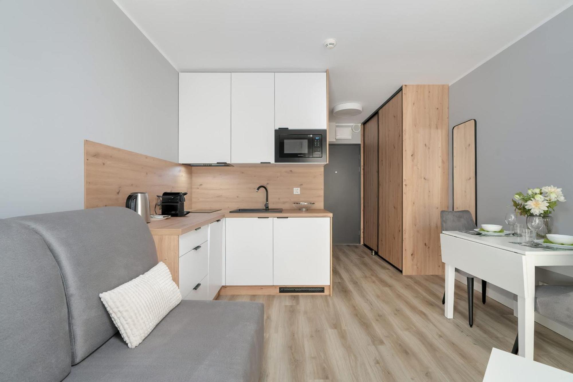 Jasny & Elegancki Typu Z Tarasem By Renters *