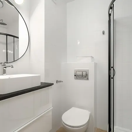 Jasny & Elegancki Apartament Typu Studio Z Tarasem By Noclegi Renters Poznan Exterior photo
