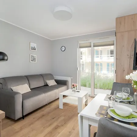 Jasny & Elegancki Apartament Typu Studio Z Tarasem By Noclegi Renters Poznan Exterior photo