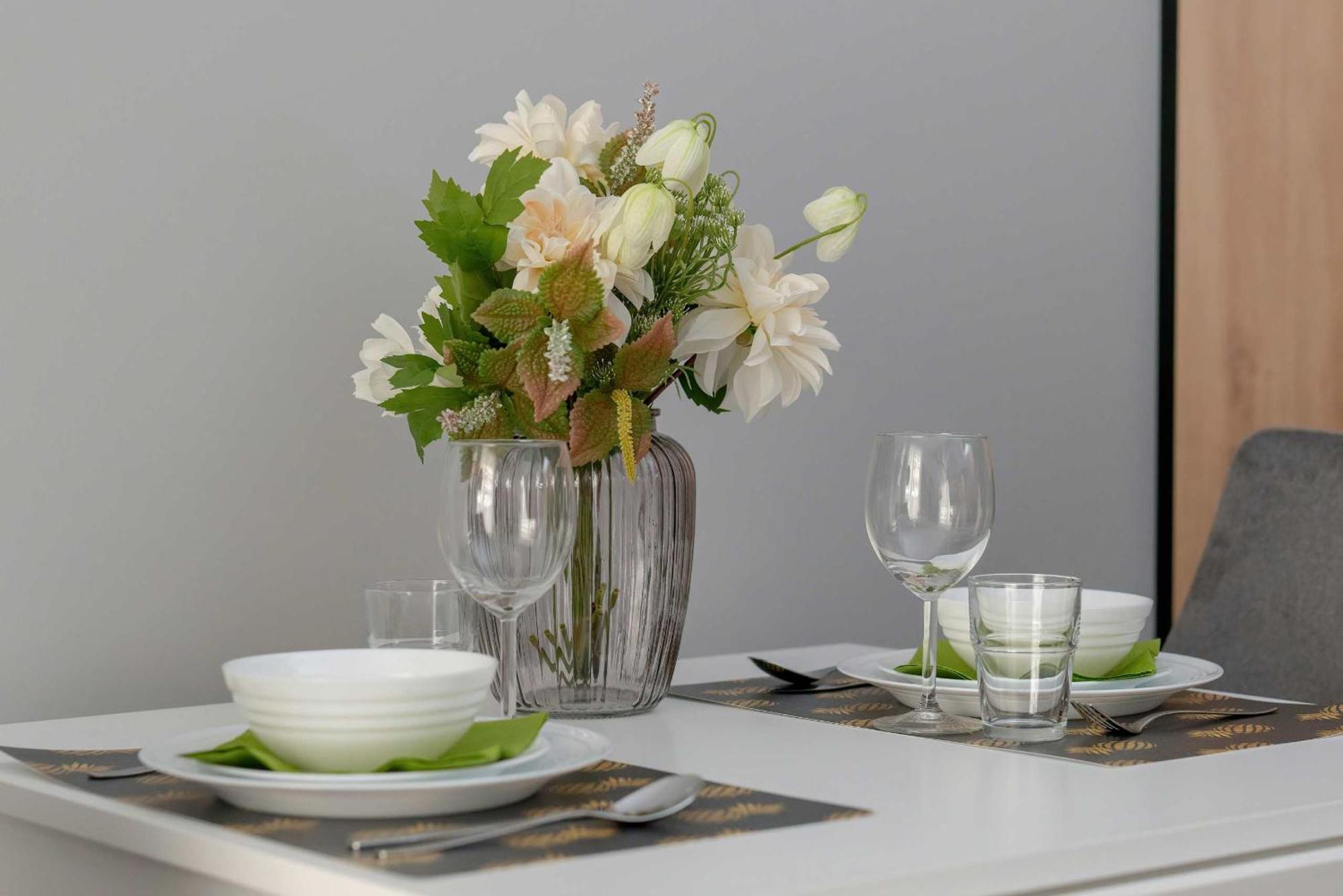 Apartment Jasny & Elegancki Typu Z Tarasem By Renters