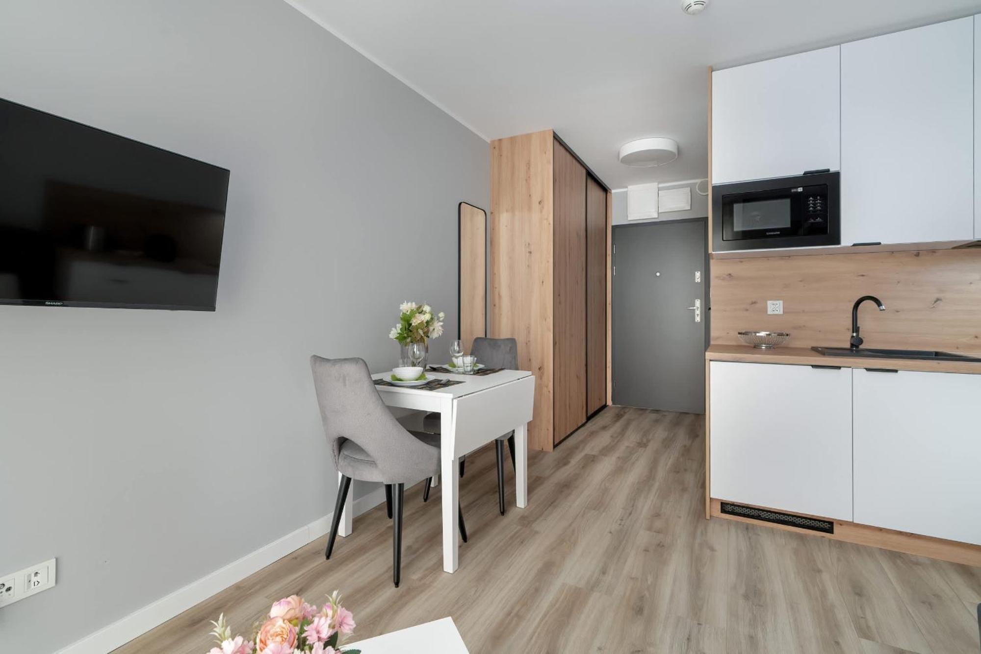 Jasny & Elegancki Typu Z Tarasem By Renters